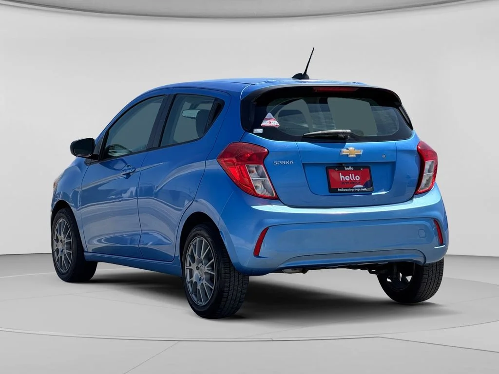 Used 2017 Blue Chevrolet LS image 31