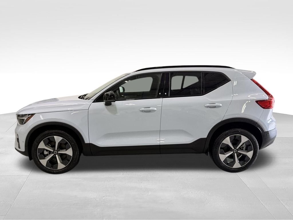 Used 2026 Volvo XC40 Plus with VIN YV4L12UCXT2731695 for sale in Golden Valley, Minnesota