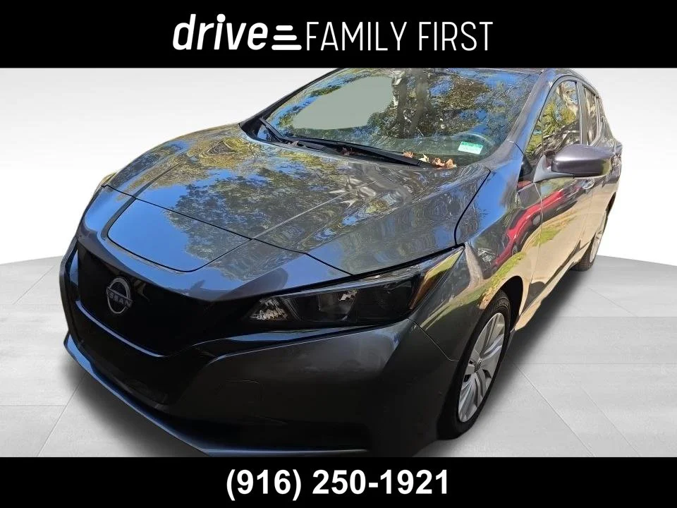 2025 Nissan Leaf