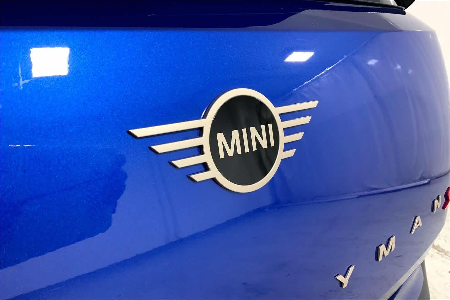 Used 2026 Blazing Blue Metallic MINI S image 29
