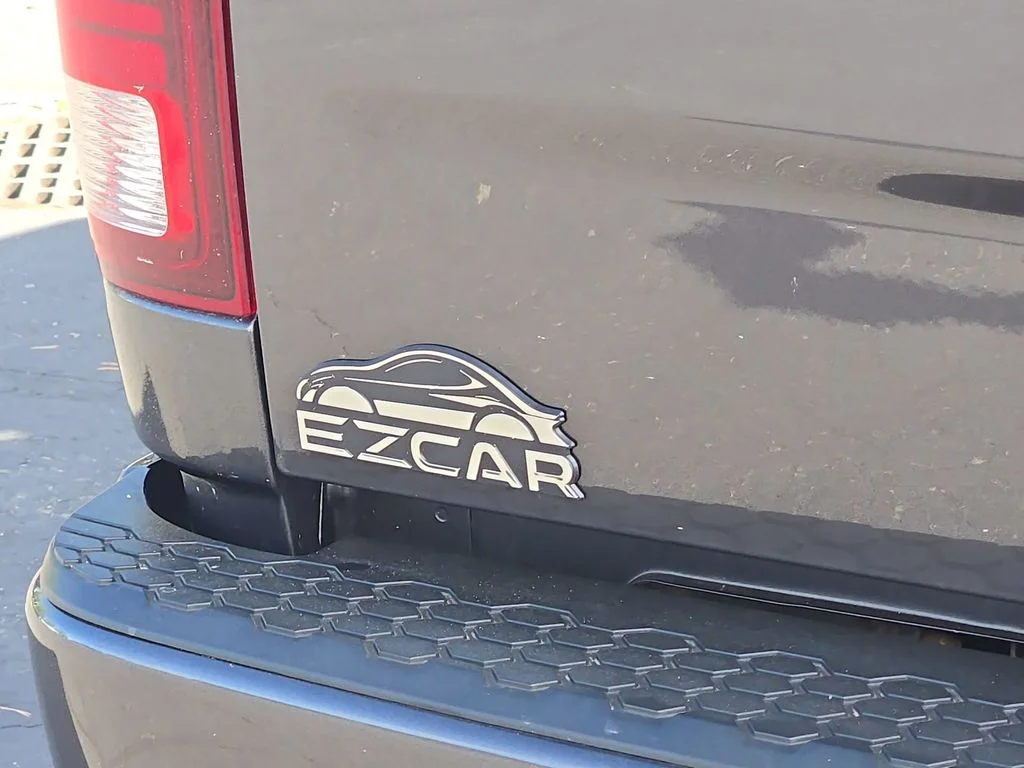 Used 2018 Gray Ram Sport image 22