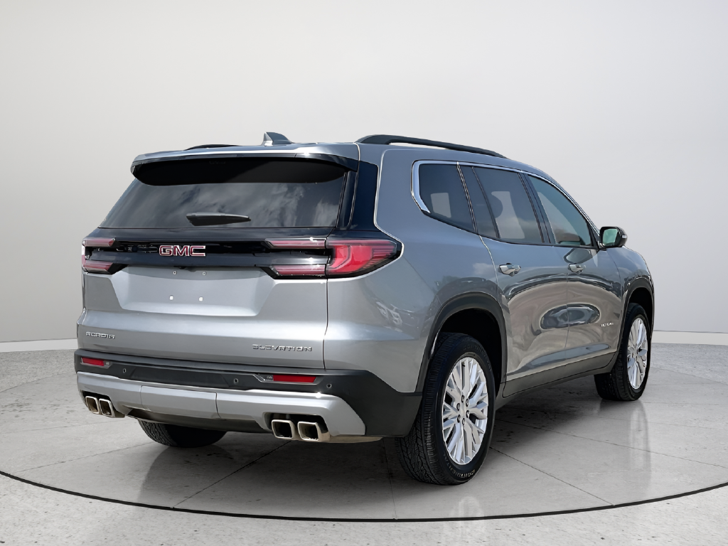 Used 2026 Silver GMC Elevation image 6