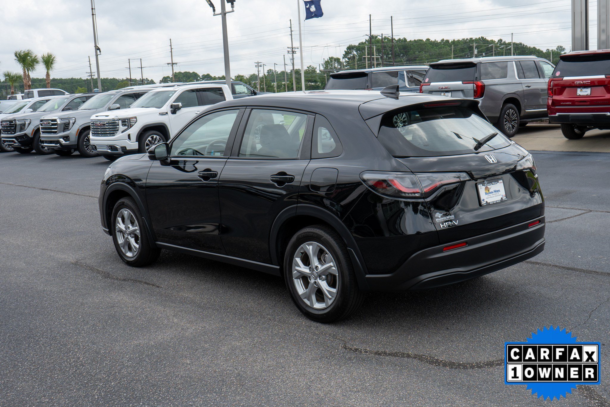 Used 2023 Black Honda LX image 5