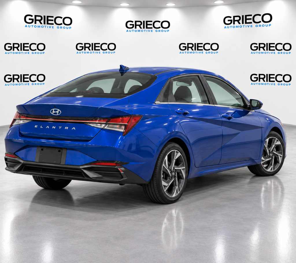 Used 2025 Blue Hyundai SEL Convenience image 4