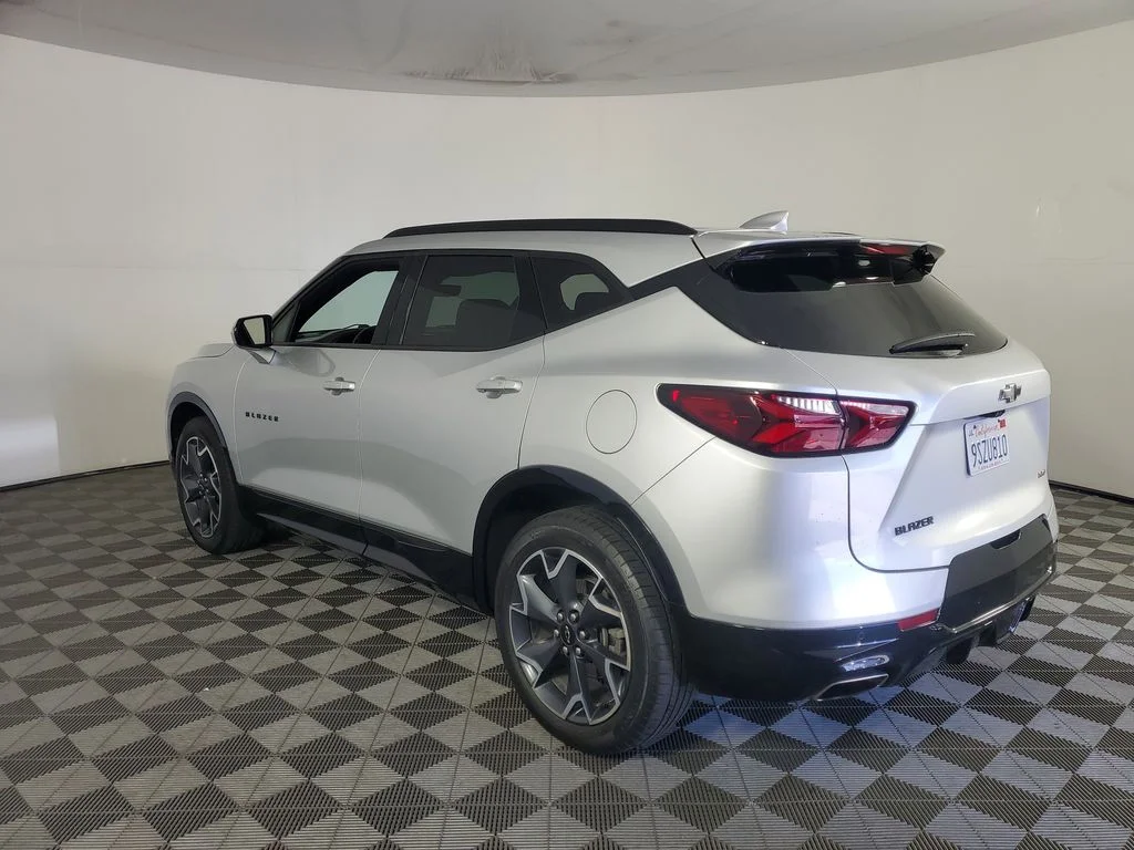 Used 2021 Silver Chevrolet RS image 6