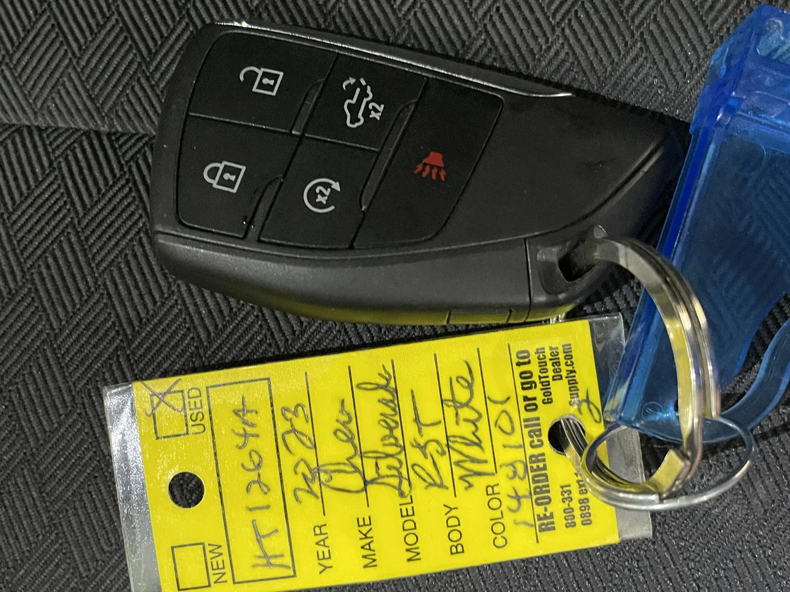 Used 2023 Summit White Chevrolet RST image 30