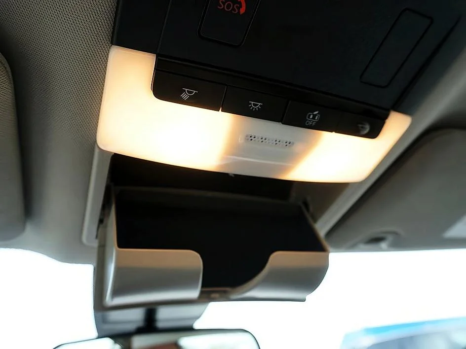 Used 2025 Gun Metallic Nissan SV image 30
