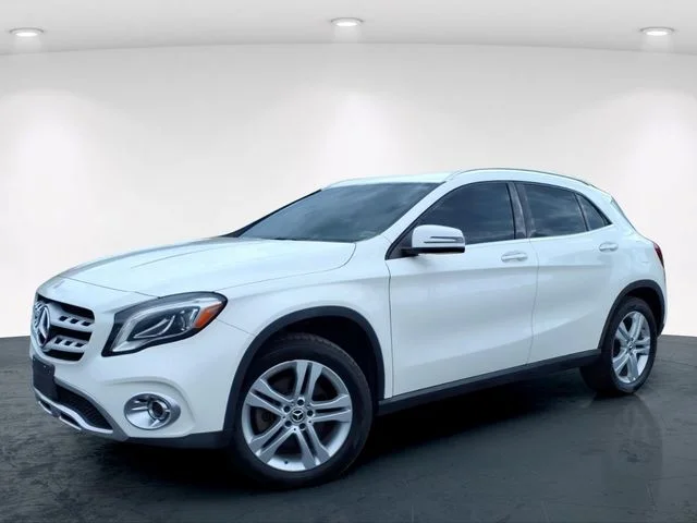 Used 2020 White Mercedes-Benz GLA 250 image 2