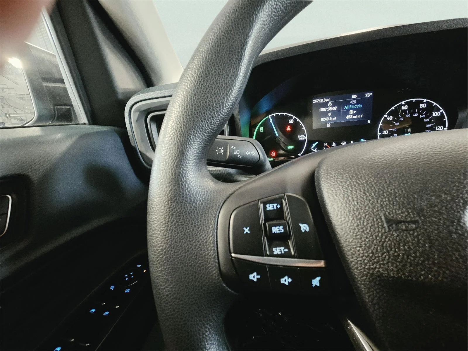 Used 2023 Area 51 Ford XL image 16