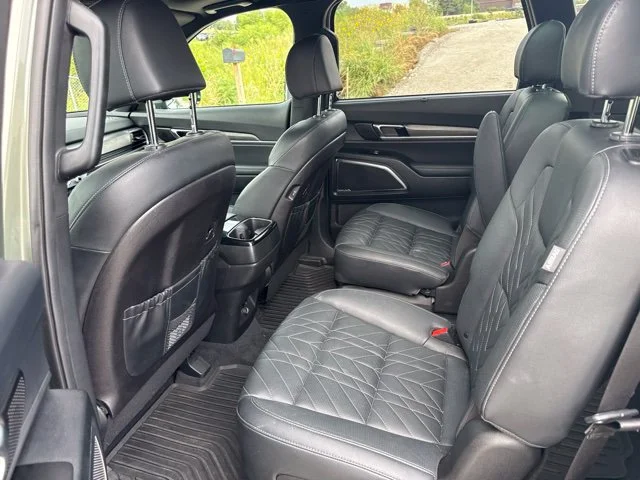 Certified Used 2025 Green Kia SX X-Line image 9