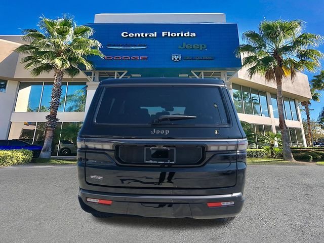 New 2026 High Gloss Black Exterior Paint Jeep Summit Reserve image 6
