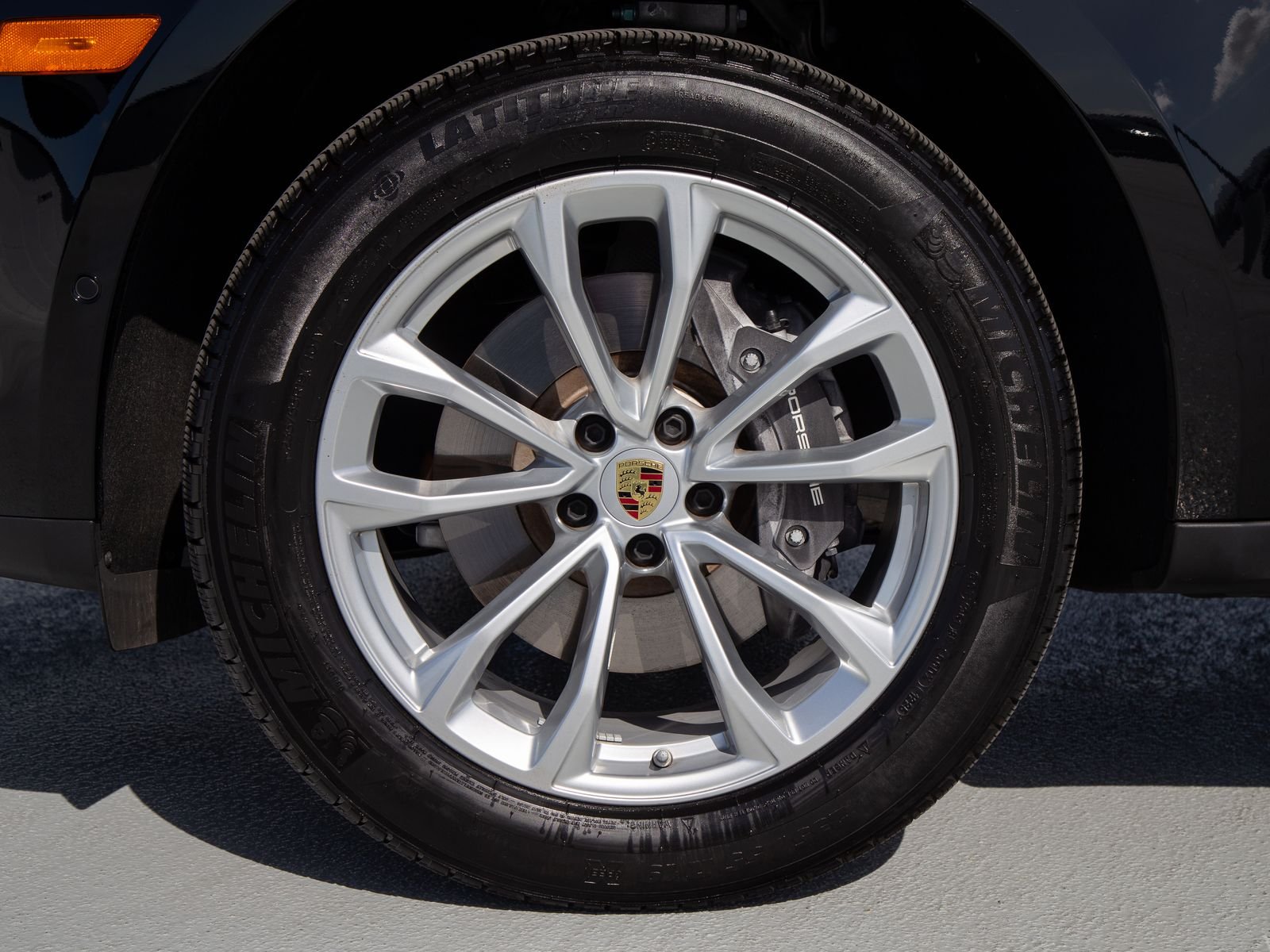 Used 2025 Black Porsche Base image 12