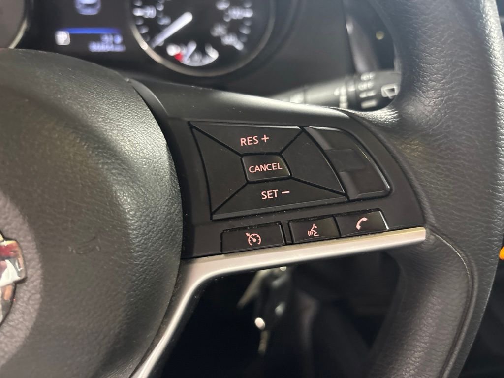Used 2020 Gray Nissan S image 15