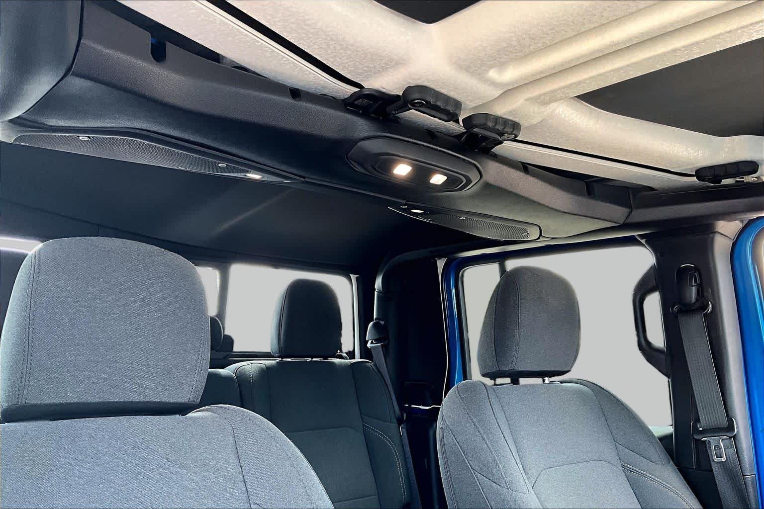 Used 2024 Hydro Blue Pearlcoat Jeep Sport S image 9