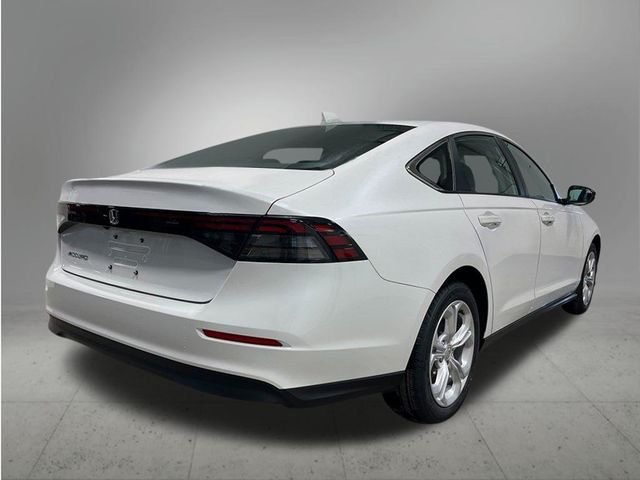 New 2026 Platinum White Pearl Honda LX image 6