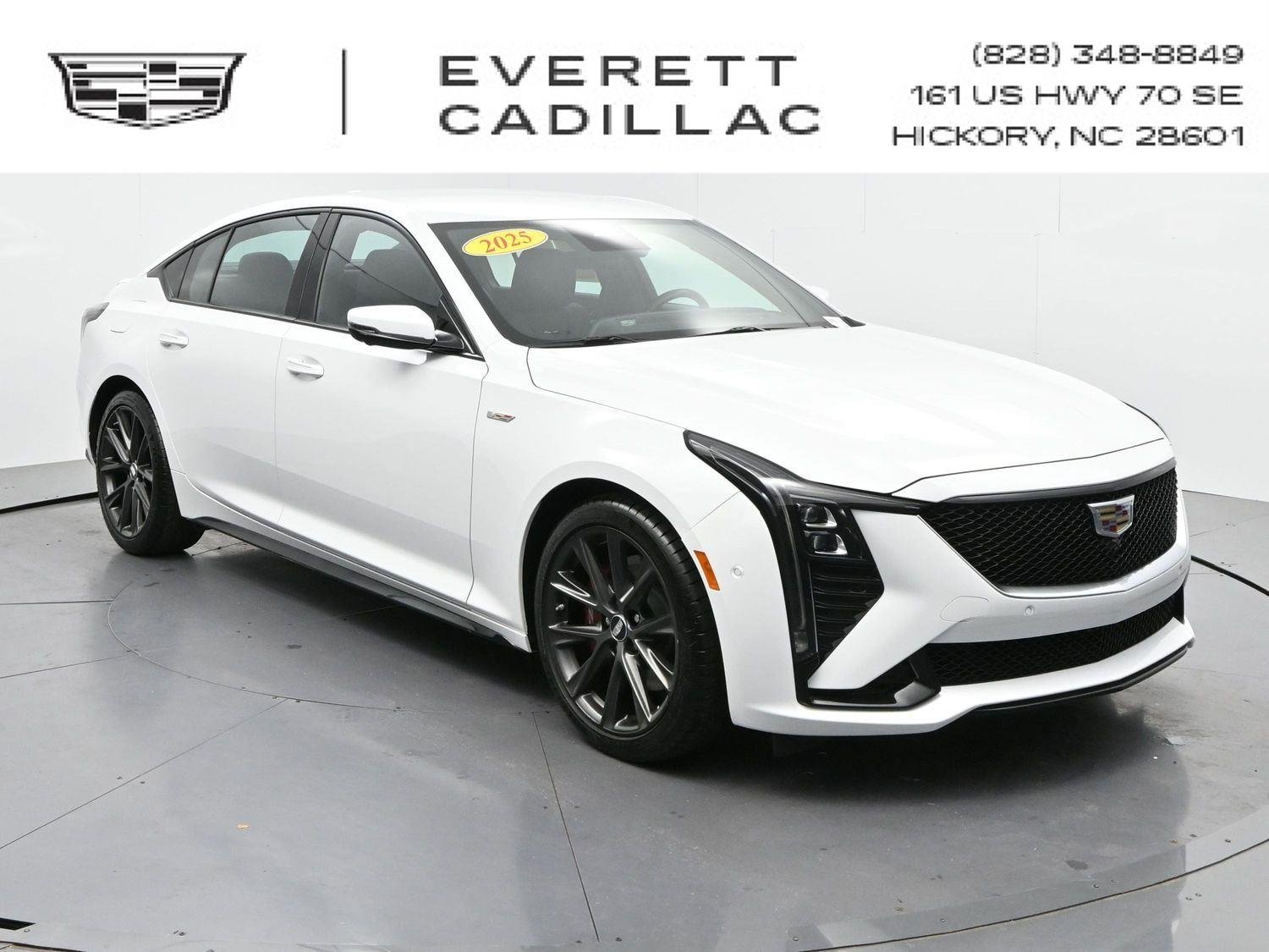 2025 Cadillac CT5 V-Series's photo