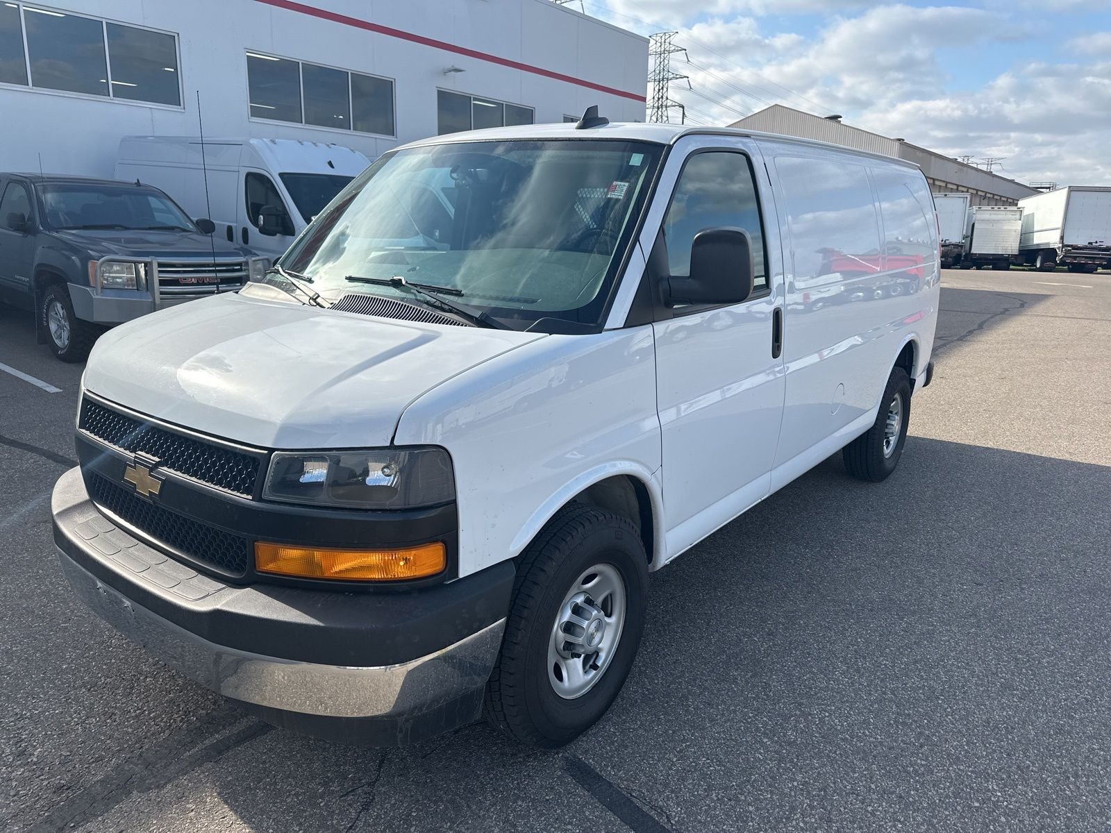 2021 Chevrolet Express 2500 Work Van HD's photo