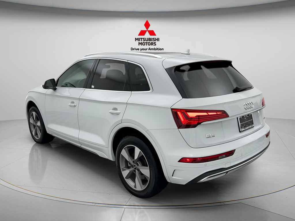 Used 2023 Glacier White Audi 40 Premium Plus image 4
