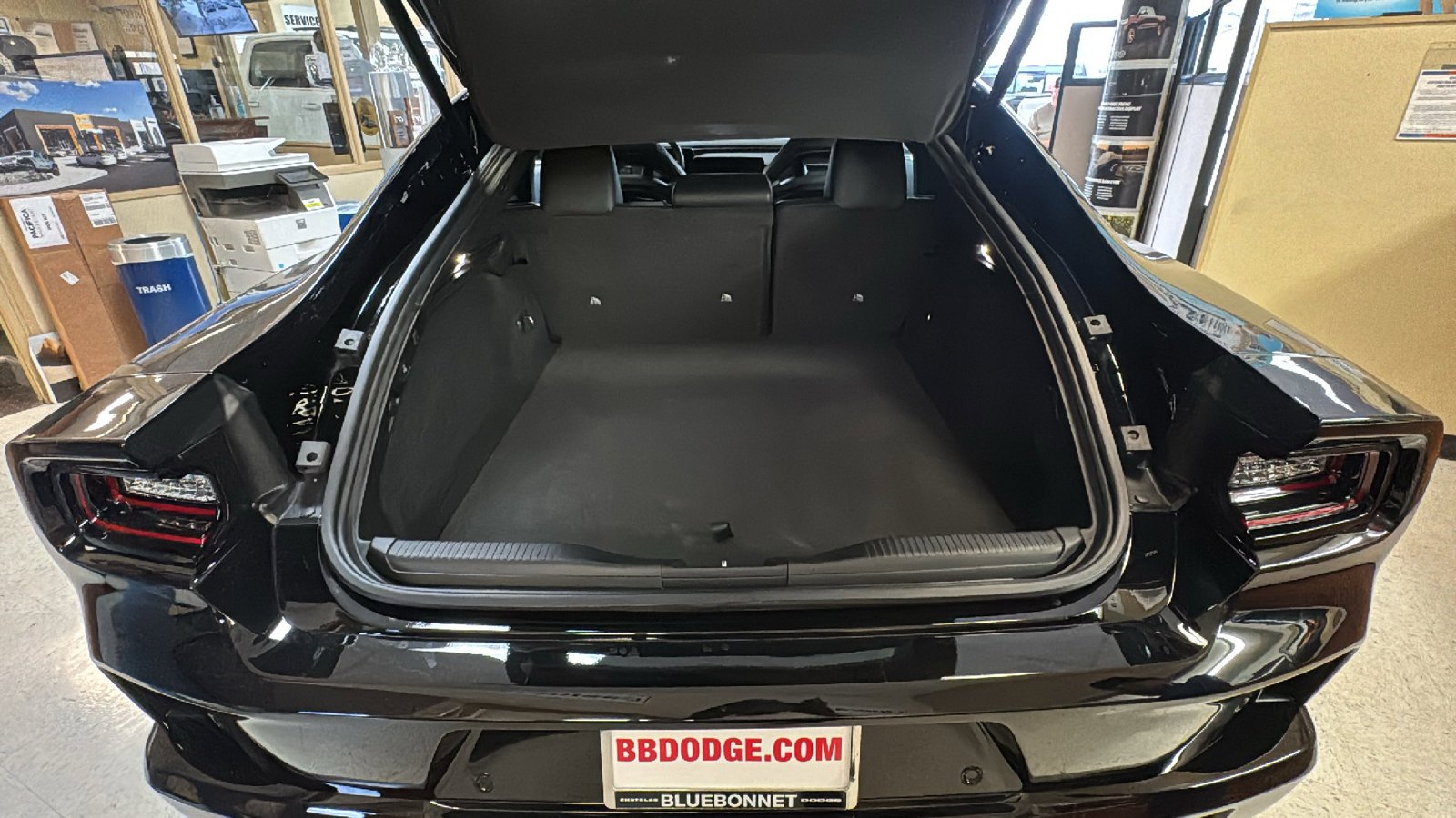 New 2026 Diamond Black Crystal Pearlcoat Dodge Scat Pack Plus image 20