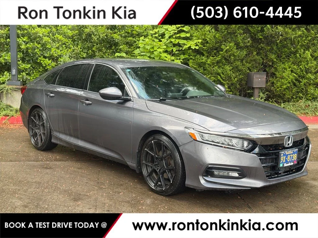 Used 2018  Honda Sport image 1