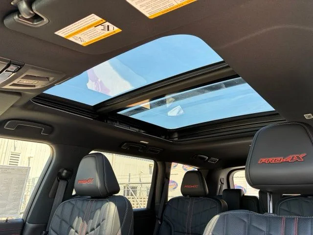 New 2026 Aspen White/Super Black Nissan PRO-4X® image 19