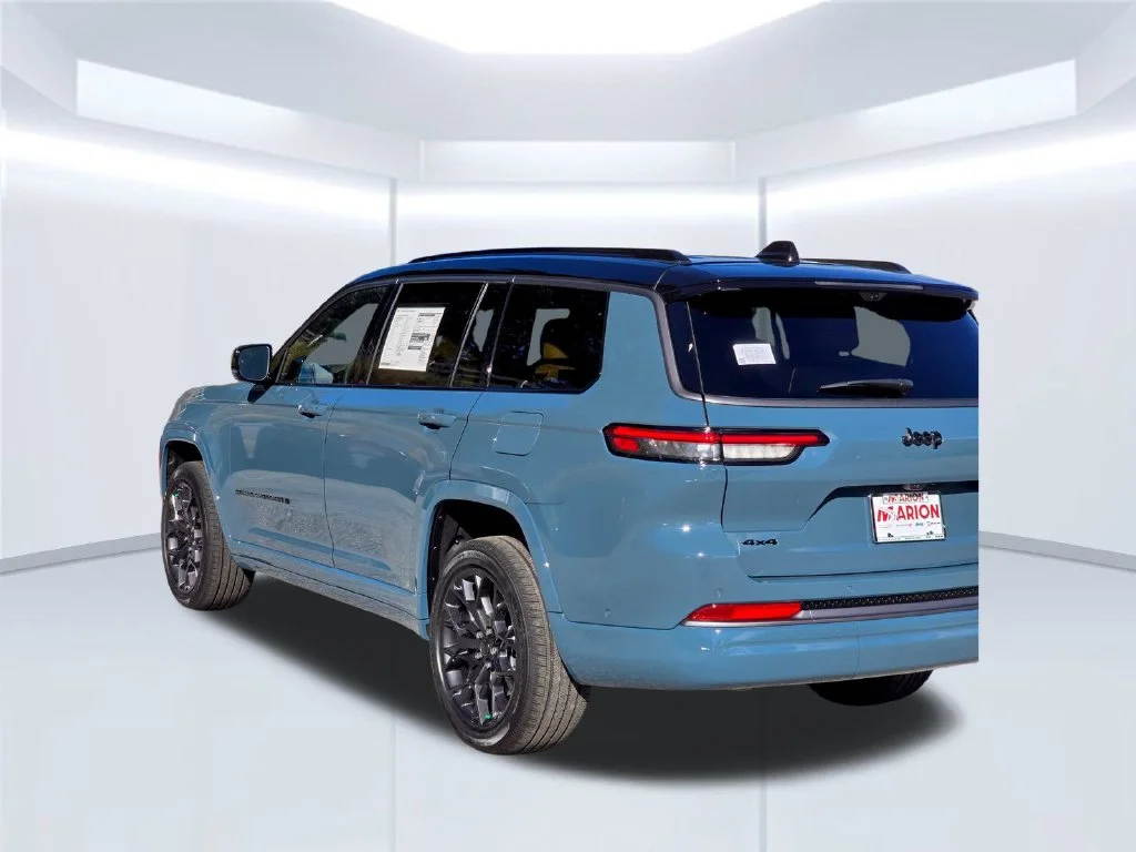 New 2027 Blue Jeep Summit image 41