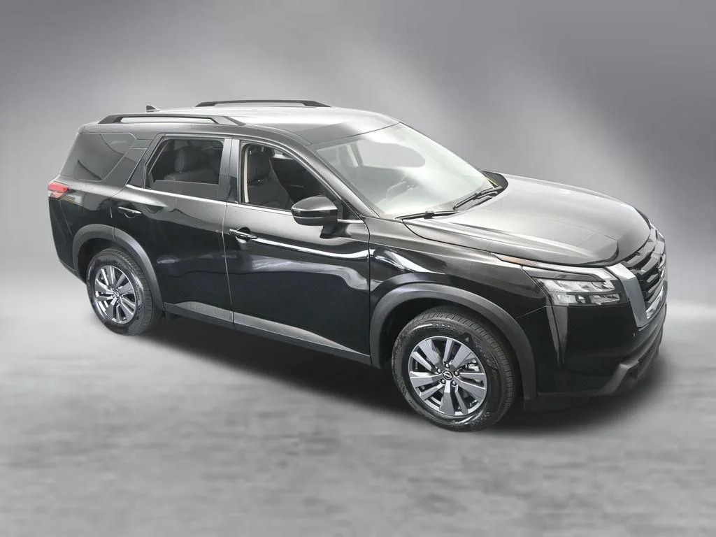 2025 Nissan Pathfinder SV - Photo 57