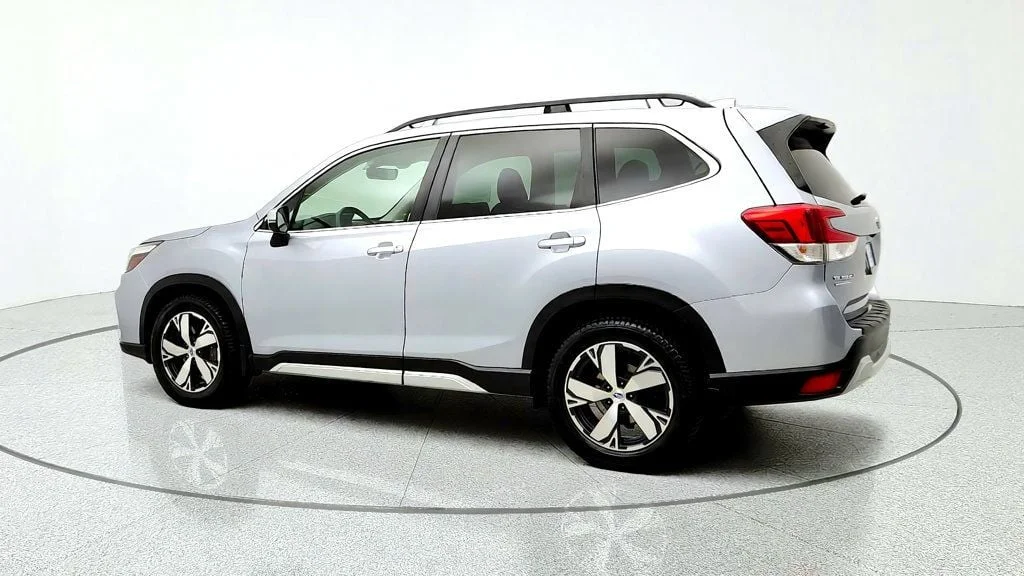Used 2020 Ice Silver Metallic Subaru Touring CVT image 7