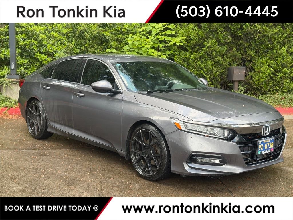 Used 2018  Honda Sport image 1