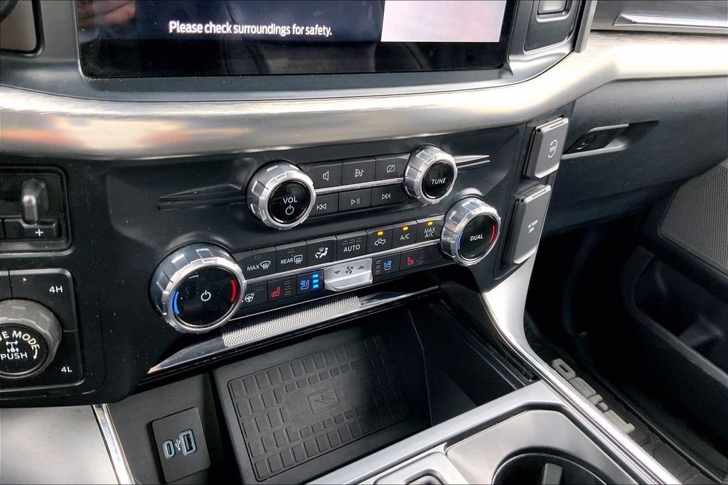 Used 2022 Gray Ford Lariat image 16