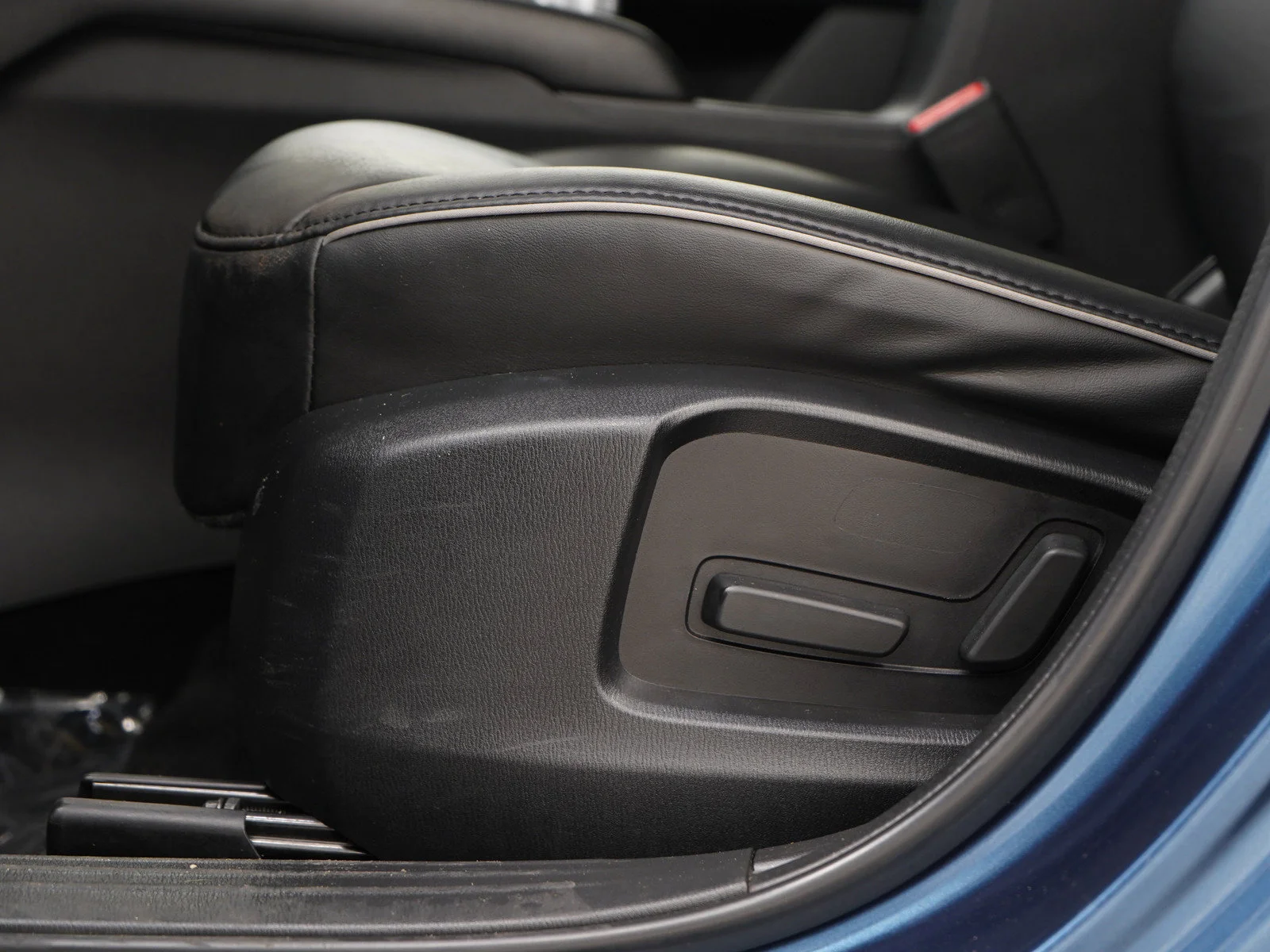 Used 2024 Eternal Blue Mica Mazda 2.5 S Select Package image 22