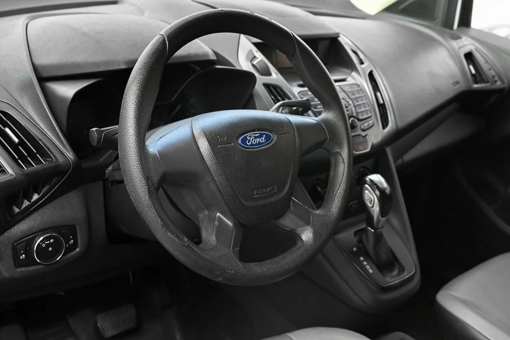 Used 2017 White Ford XL image 8