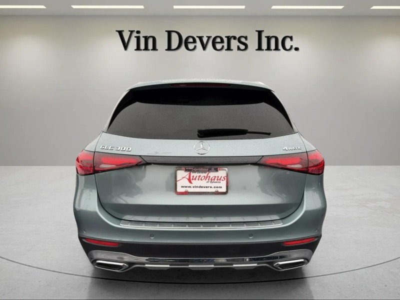Used 2025 Verde Silver Metallic Mercedes-Benz GLC 300 image 6