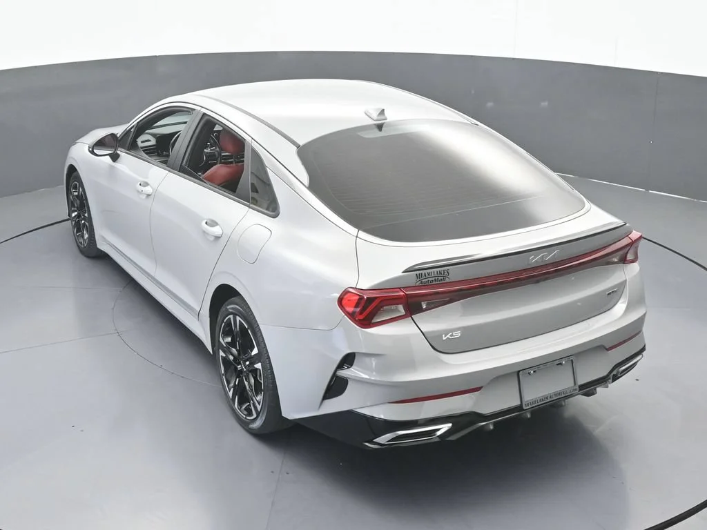 Used 2023 Wolf Gray Kia GT-Line image 47