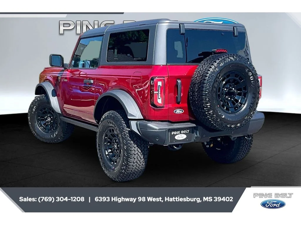 New 2026 Ruby Red Metallic Tinted Clearcoat Ford Badlands® image 2