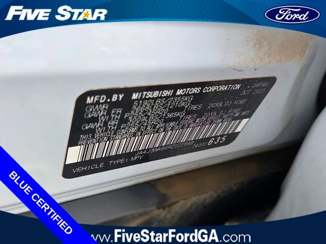 Used 2024 Gray Mitsubishi SEL image 17