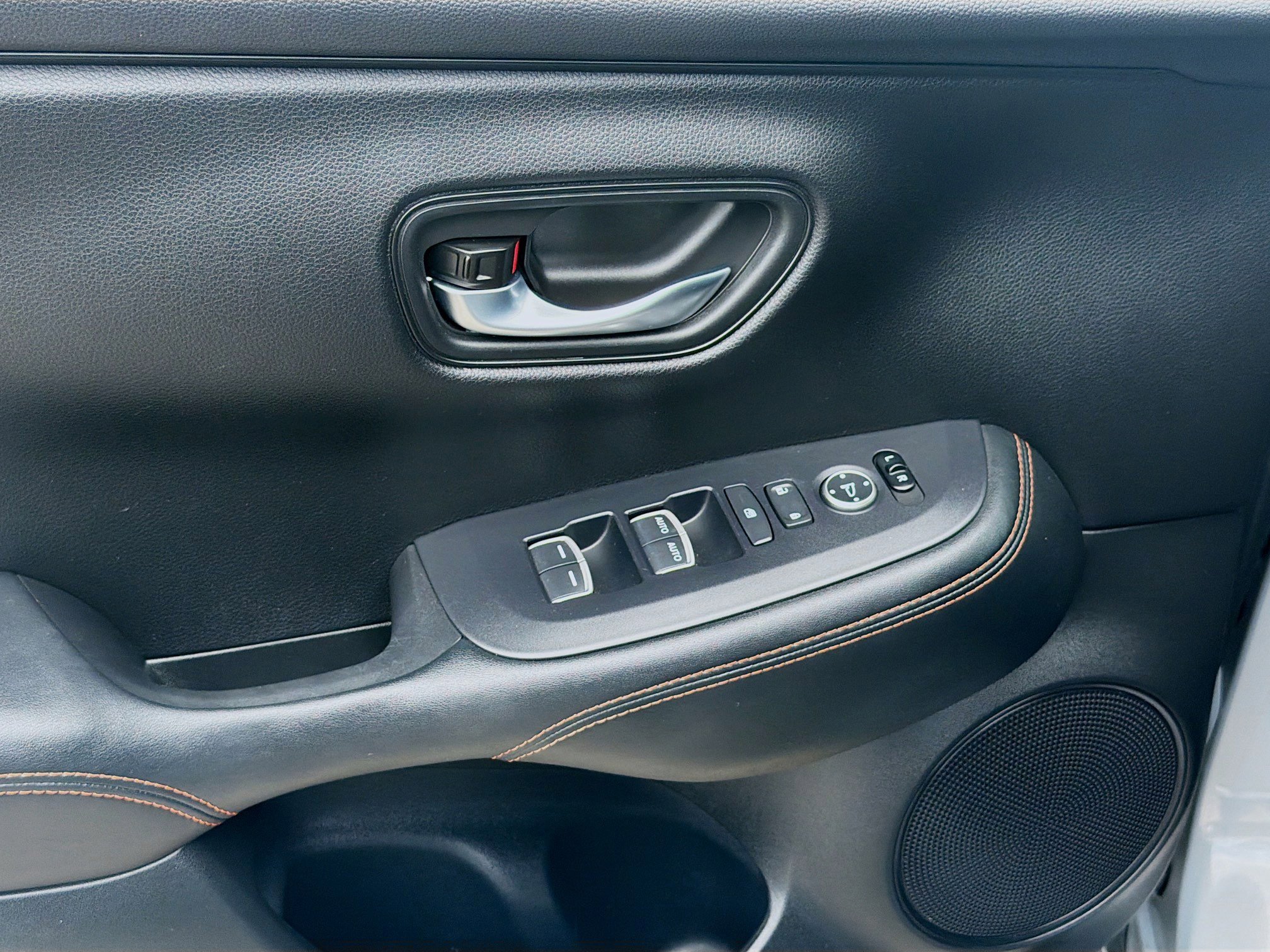 2024 Honda HR-V Sport - Photo 17
