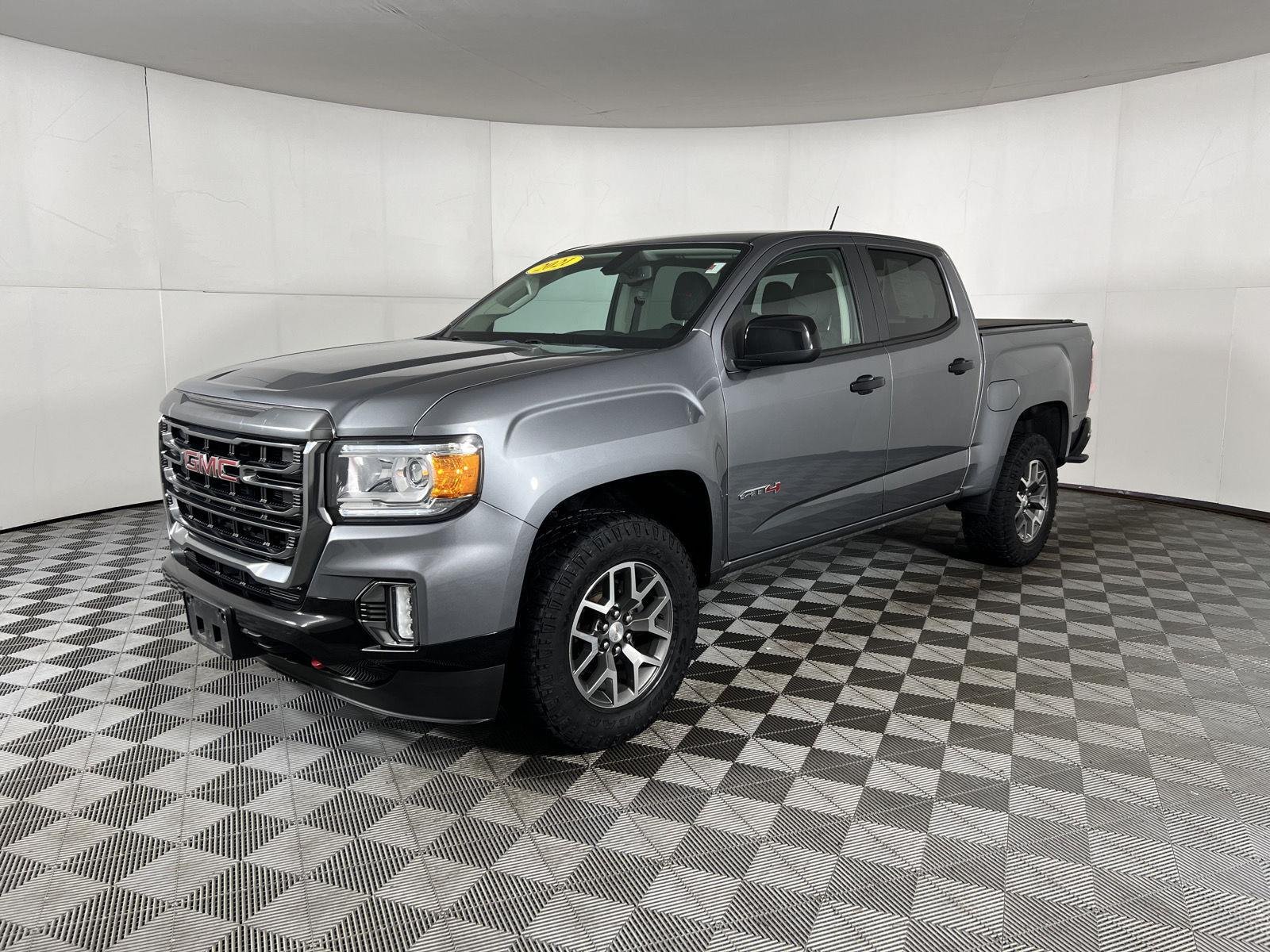 Used 2021 Satin Steel Metallic GMC 4WD AT4 w/Cloth image 4
