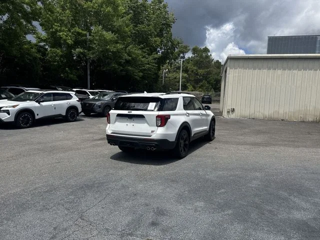 Used 2024 White Ford ST image 5