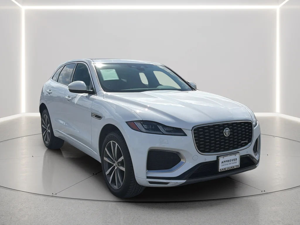 Used 2025 White Jaguar P250 R-Dynamic S image 10