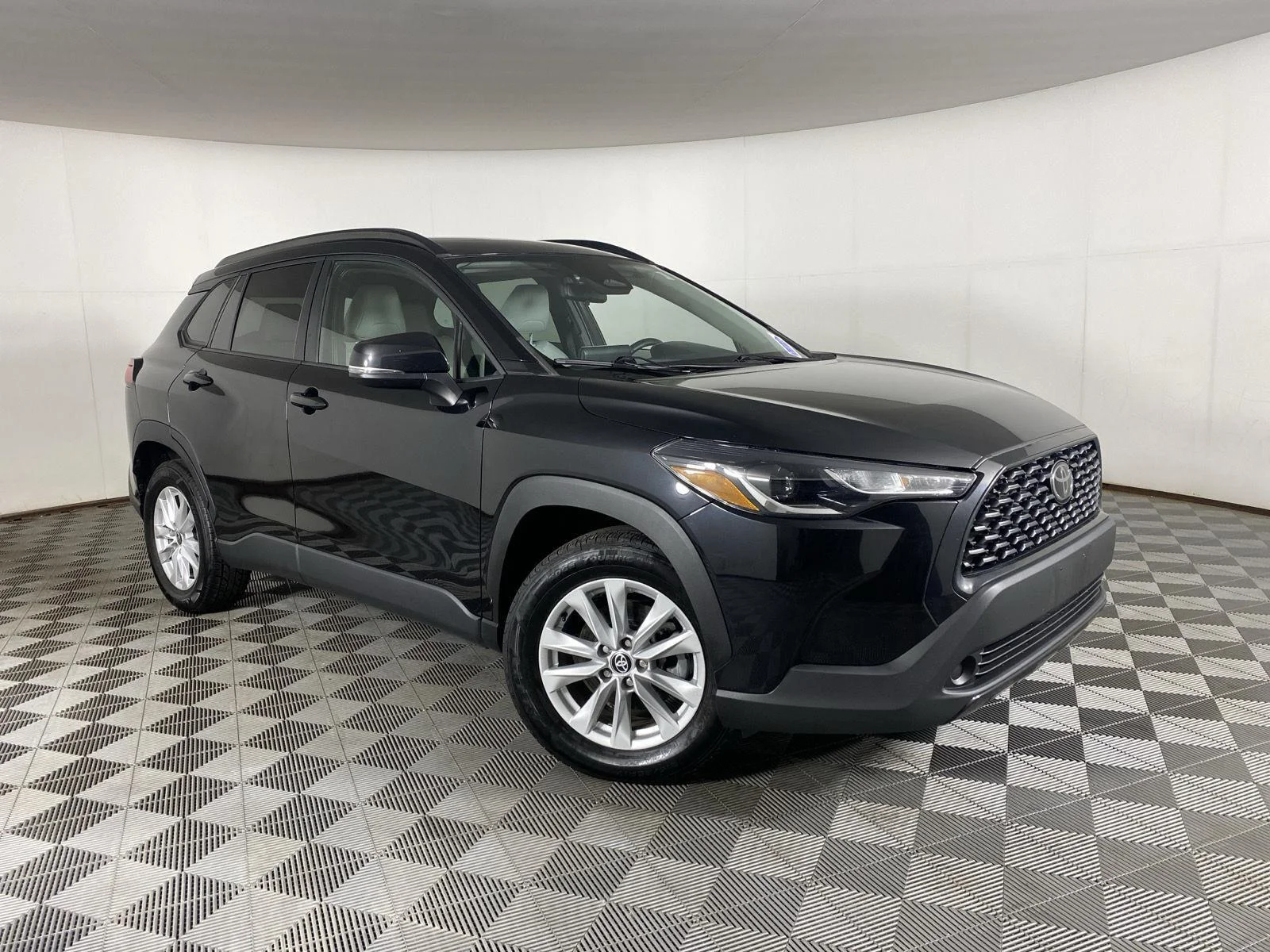 Used 2023 Jet Black Toyota LE image 11