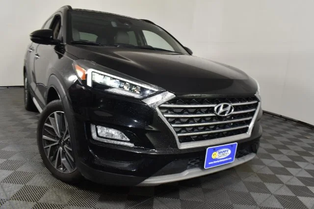 Used 2020 Black Hyundai Ultimate image 2