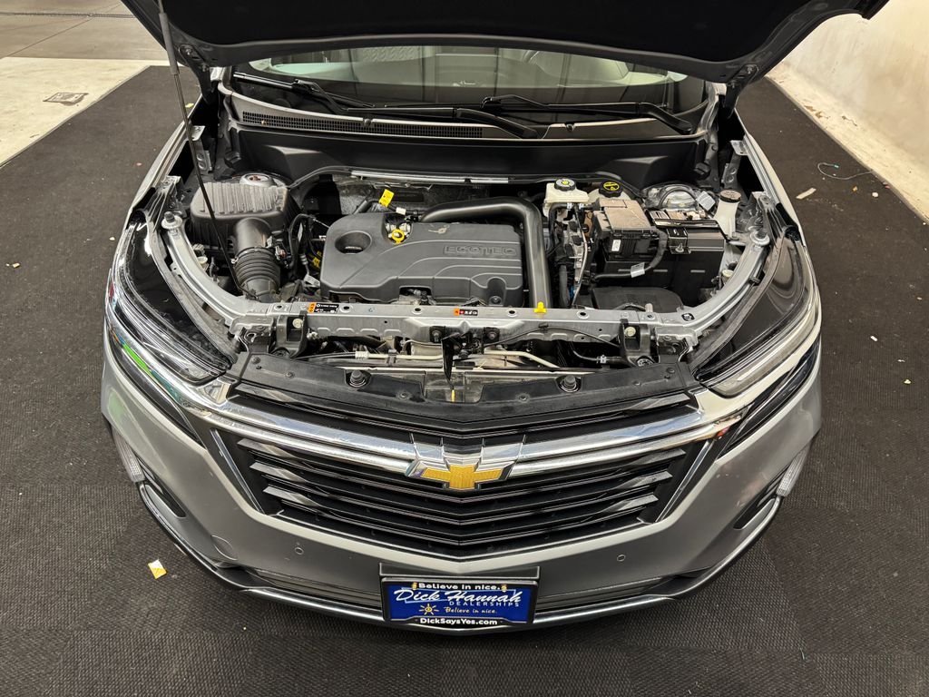 Used 2024 Gray Chevrolet LT image 8