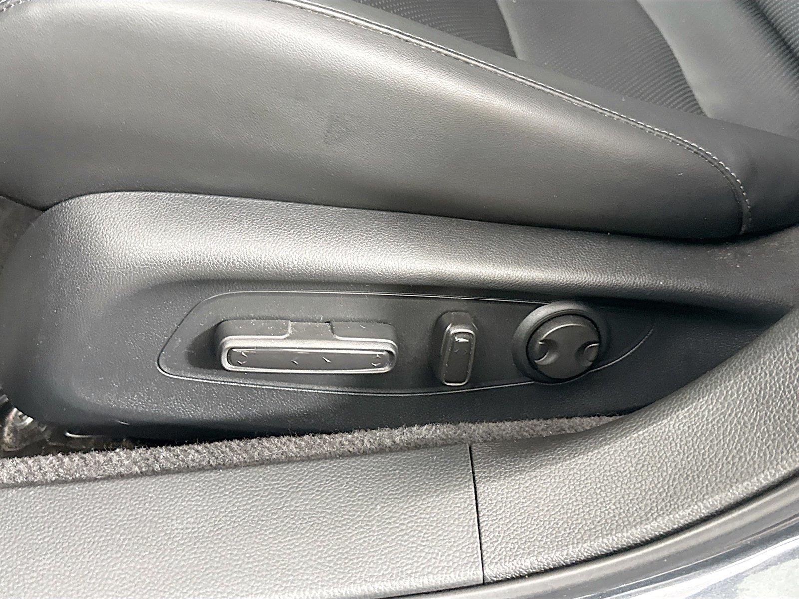 Used 2024 Meteorite Gray Metallic Honda Touring image 29