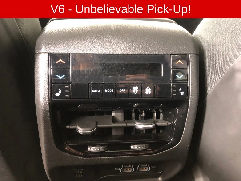 Used 2023 White Jeep Summit image 13