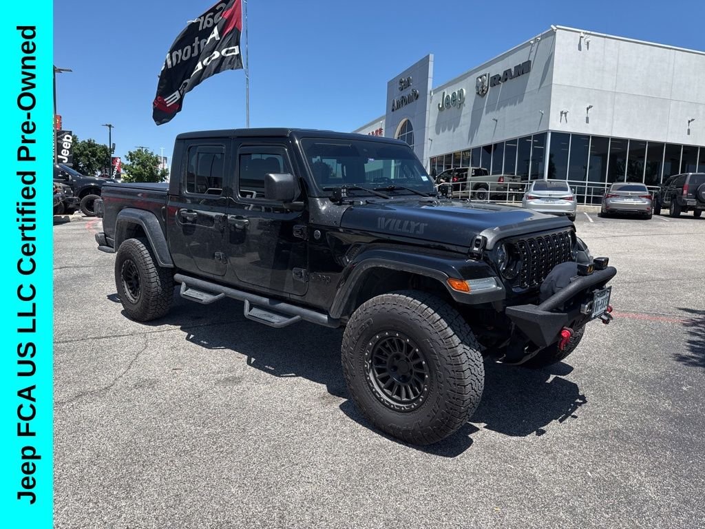 2024 Jeep Gladiator Willys's photo