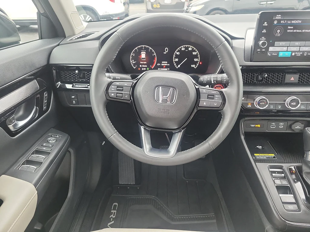 Certified Used 2024 BLACK Honda EX-L image 9