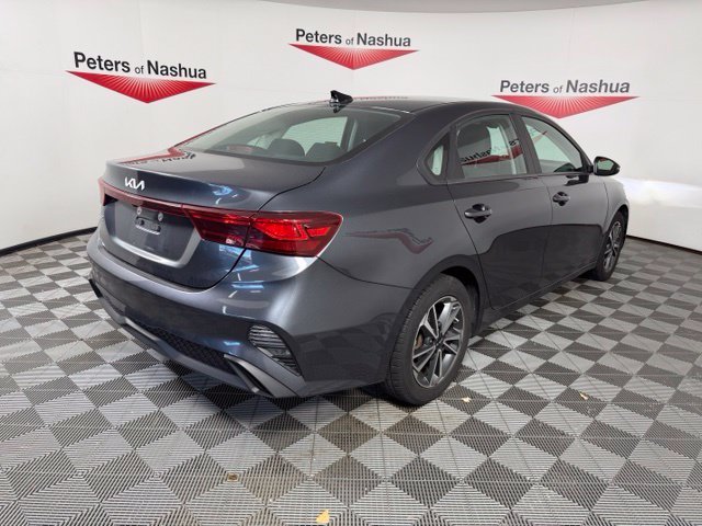 Used 2022 Gray Kia LXS image 8