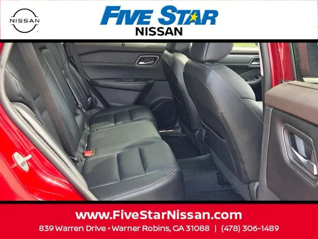 Used 2021 Red Nissan SL image 15