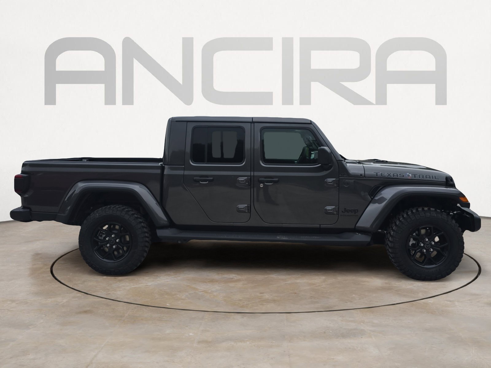 New 2026 Granite Crystal Metallic Clearcoat Jeep Texas Trail image 11